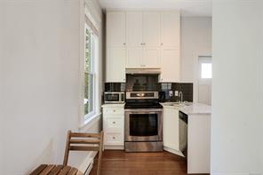 737 Vancouver St — listing photo 42 of 81
