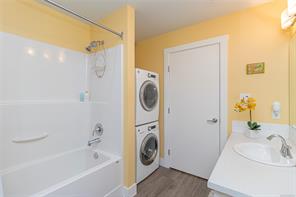 303-5822 Garden St — listing photo 23 of 27