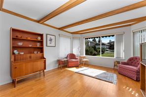 3673 Arbutus Dr — listing photo 25 of 85