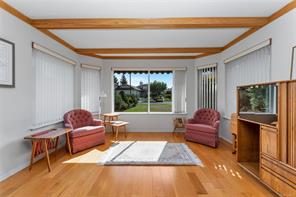 3673 Arbutus Dr — listing photo 27 of 85