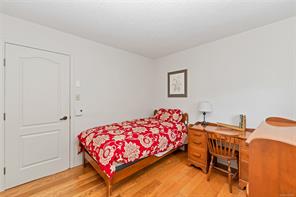 3673 Arbutus Dr — listing photo 36 of 85