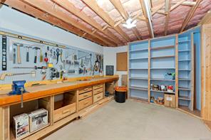 3673 Arbutus Dr — listing photo 57 of 85