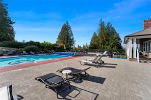 3673 Arbutus Dr — listing photo 80 of 85