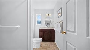1857 Hillcrest Ave — listing photo 22 of 49