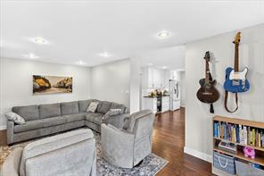 3615 Lyall Point Cres — listing photo 23 of 61