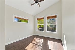 3490 Monterey Dr — listing photo 15 of 27