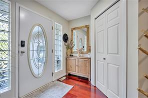 5911 Waldbank Rd — listing photo 26 of 82