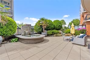 427-1029 View St — listing photo 21 of 25