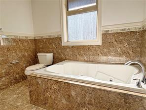 5739 Bradbury Rd — listing photo 17 of 44