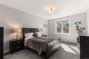 711 Salal St — listing photo 18 of 46