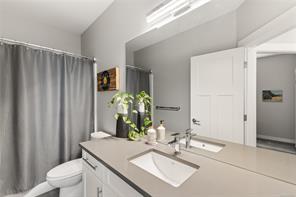 711 Salal St — listing photo 33 of 46