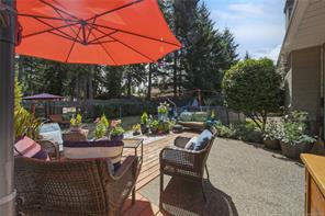 476 Qualicum Rd — listing photo 19 of 38