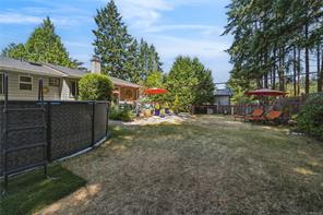 476 Qualicum Rd — listing photo 22 of 38