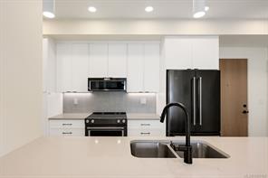 504-610 Lampson St — listing photo 18 of 38