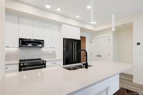504-610 Lampson St — listing photo 19 of 38
