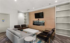 604-60 Saghalie Rd — listing photo 31 of 34