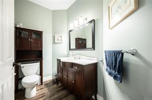 677 Windsor Pl — listing photo 28 of 67