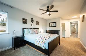 677 Windsor Pl — listing photo 32 of 67