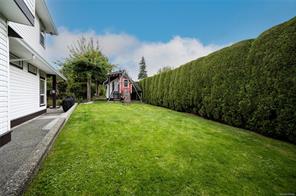 677 Windsor Pl — listing photo 60 of 67