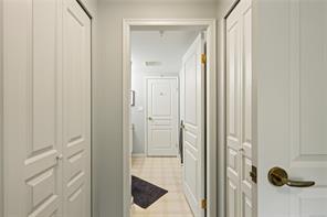 215-5650 Edgewater Lane — listing photo 38 of 69