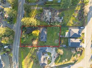 2555 Departure Bay Rd — listing photo 35 of 38
