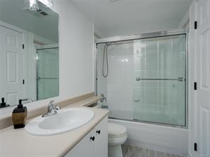 101-3724 Harriet Rd — listing photo 19 of 28