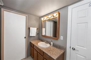 310-853 Selkirk Ave — listing photo 19 of 31