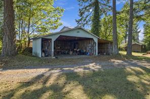 715 8th Ave — listing photo 13 of 20