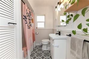 656 14th St — listing photo 21 of 33