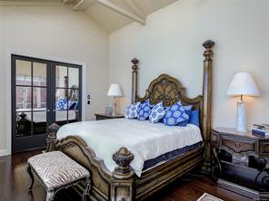 924-21 Dallas Rd — listing photo 25 of 47