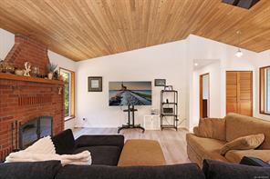 6585 Walker Frontage Rd — listing photo 18 of 39