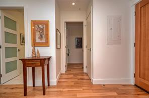 203-916 Lyall St — listing photo 18 of 26