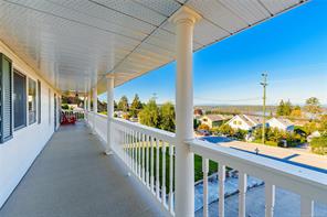 438 Davis Rd — listing photo 26 of 97