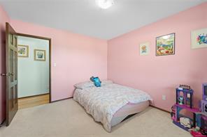 438 Davis Rd — listing photo 35 of 97