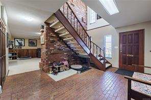 438 Davis Rd — listing photo 44 of 97