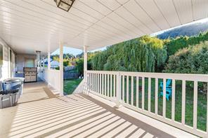 438 Davis Rd — listing photo 60 of 97