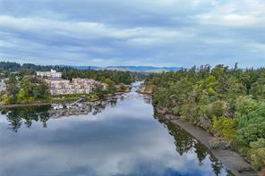 43-840 Craigflower Rd — listing photo 26 of 28
