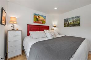 4826 West Saanich Rd — listing photo 18 of 41