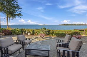 1845 Craig Dr, Nanoose Bay