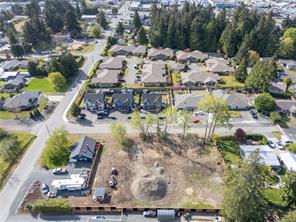 569 Tulip Ave — listing photo 18 of 25