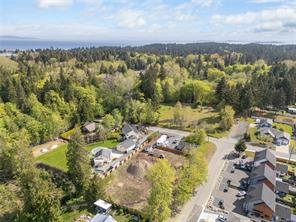 569 Tulip Ave — listing photo 21 of 25