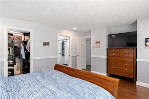 222 Ashley Pl — listing photo 17 of 56