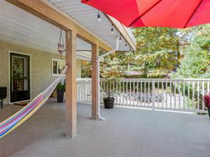 5190 Lochside Dr — listing photo 19 of 43