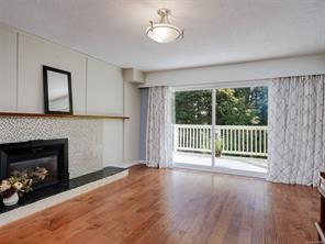5190 Lochside Dr — listing photo 21 of 43