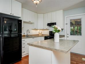 5190 Lochside Dr — listing photo 23 of 43