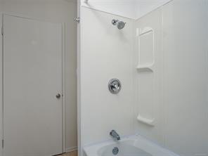 5190 Lochside Dr — listing photo 28 of 43