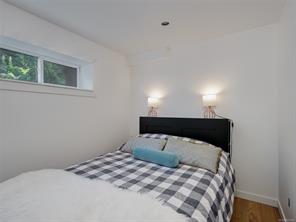 5190 Lochside Dr — listing photo 34 of 43