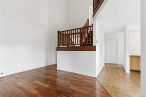 4095 Beam Cres — listing photo 14 of 56
