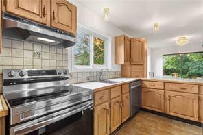 4095 Beam Cres — listing photo 24 of 56