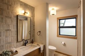 250 Holmes Rd — listing photo 35 of 63